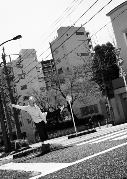 操上和美　Yohji Yamamoto カタログ DM 写された共犯関係 ― 操上和美が見た渋谷とヨウジヤマモトの現在地