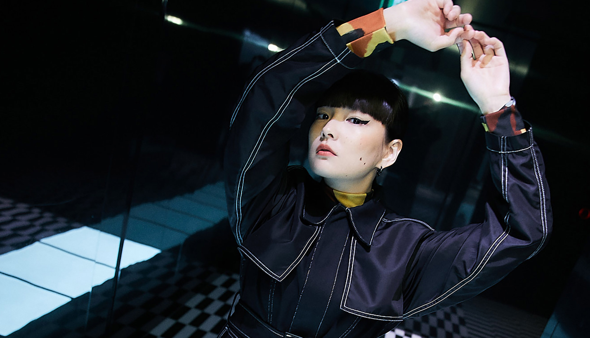 あきもと こずえ 秋元梢はふともも太く身長低いのにパリコレ 姉妹 秋元優 のかわいい画像