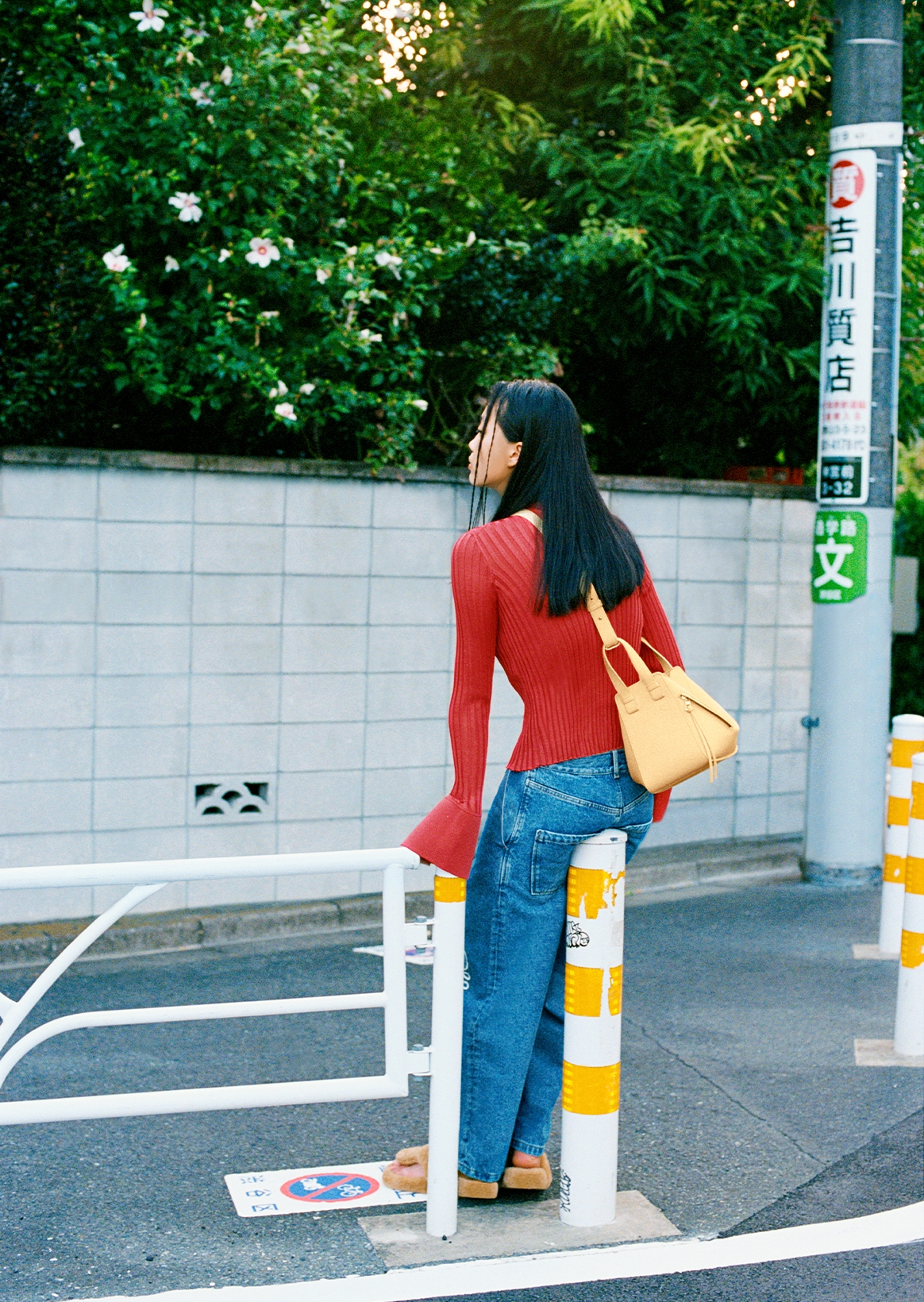 LOEWE×石田真澄｜いまという輝きと記憶。時空を超えてつなぐもの